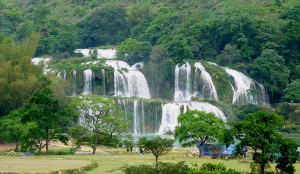 BA BE LAKE - BAN GIOC WATERFALL 3D/ 2N